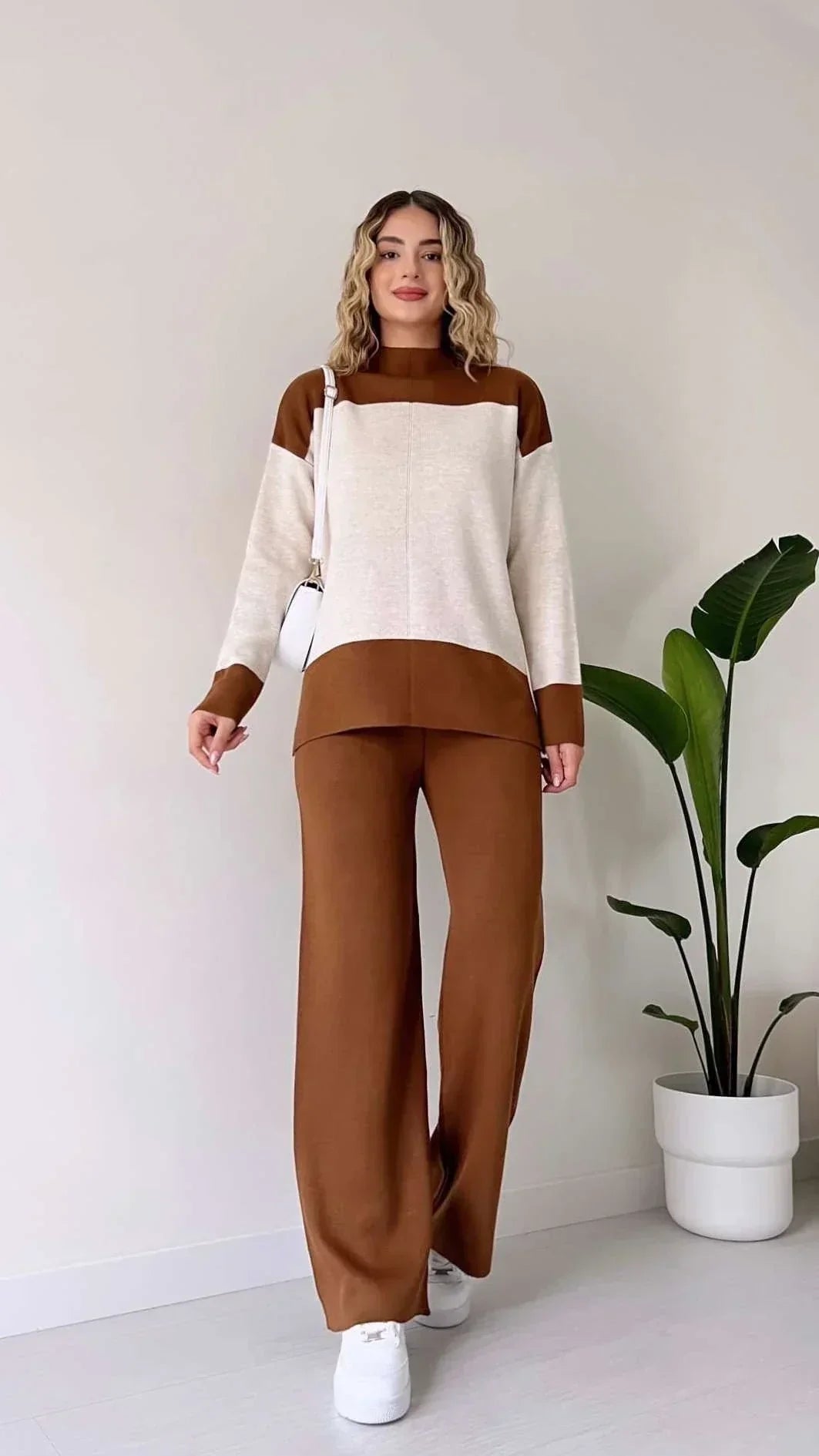 Gaia™ Effortlessly Comfy Knit Set