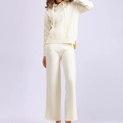 Ava™ Ultra-Comfort Oversized Knit Set