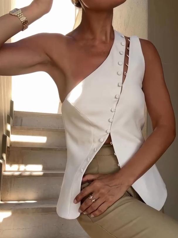 Dione™ One-Shoulder Button Detail Top