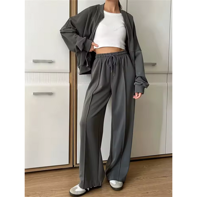 Lucy™ Retro Velvet Bomber Set