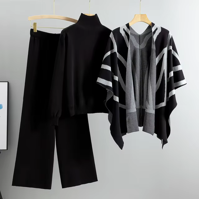 Black / One Size Fits All