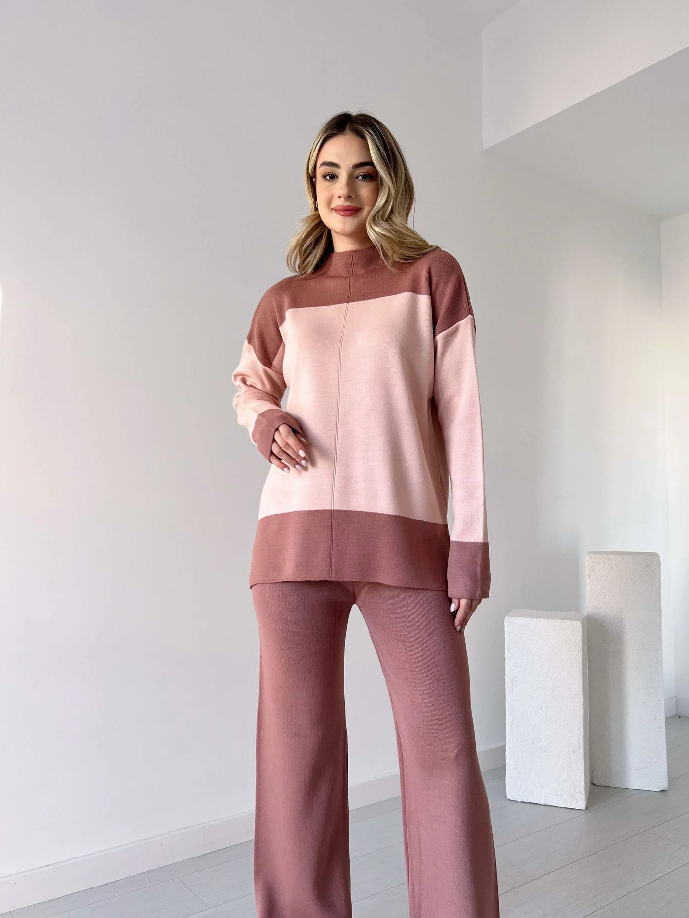 Gaia™ Effortlessly Comfy Knit Set