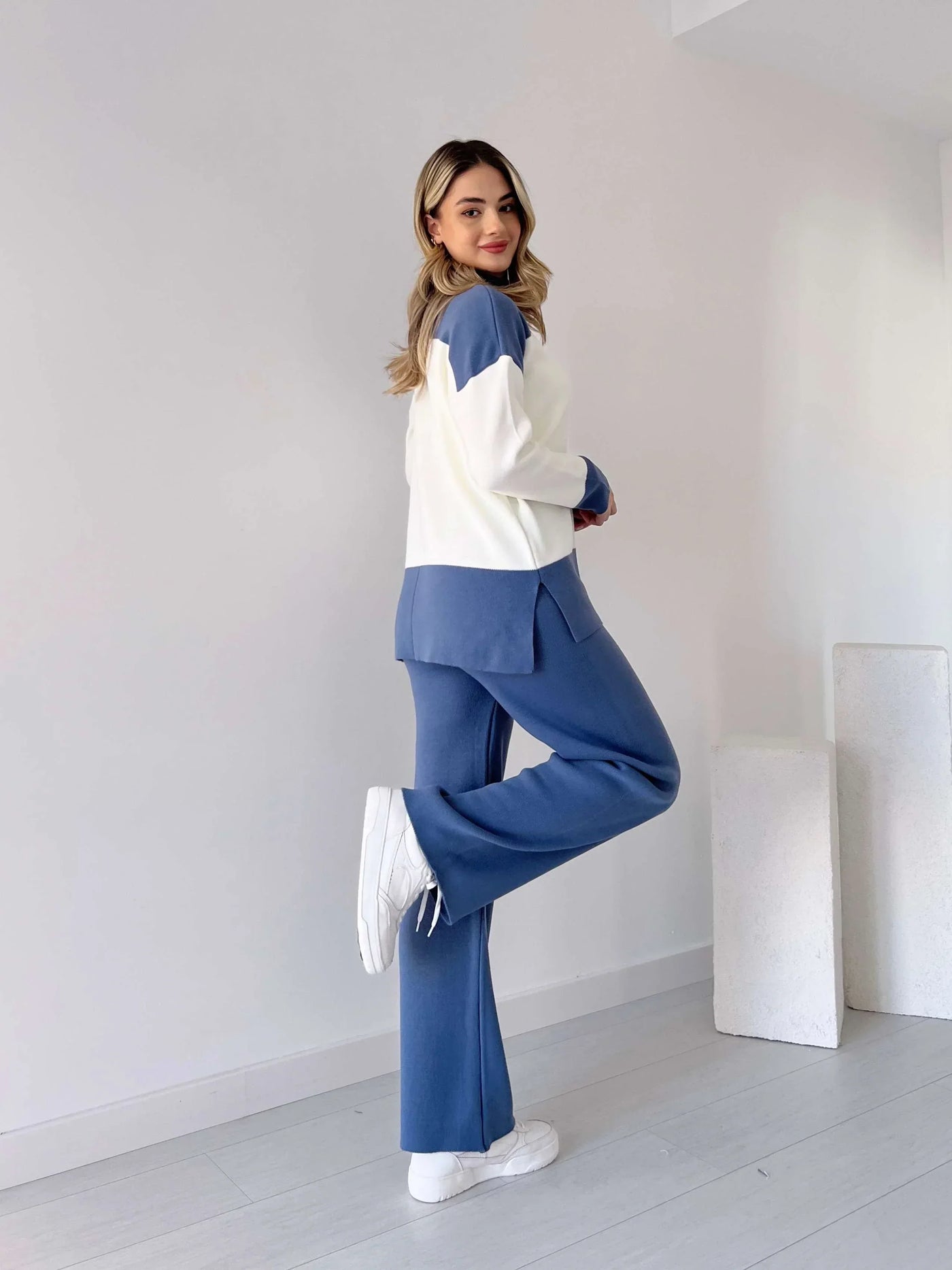 Gaia™ Effortlessly Comfy Knit Set