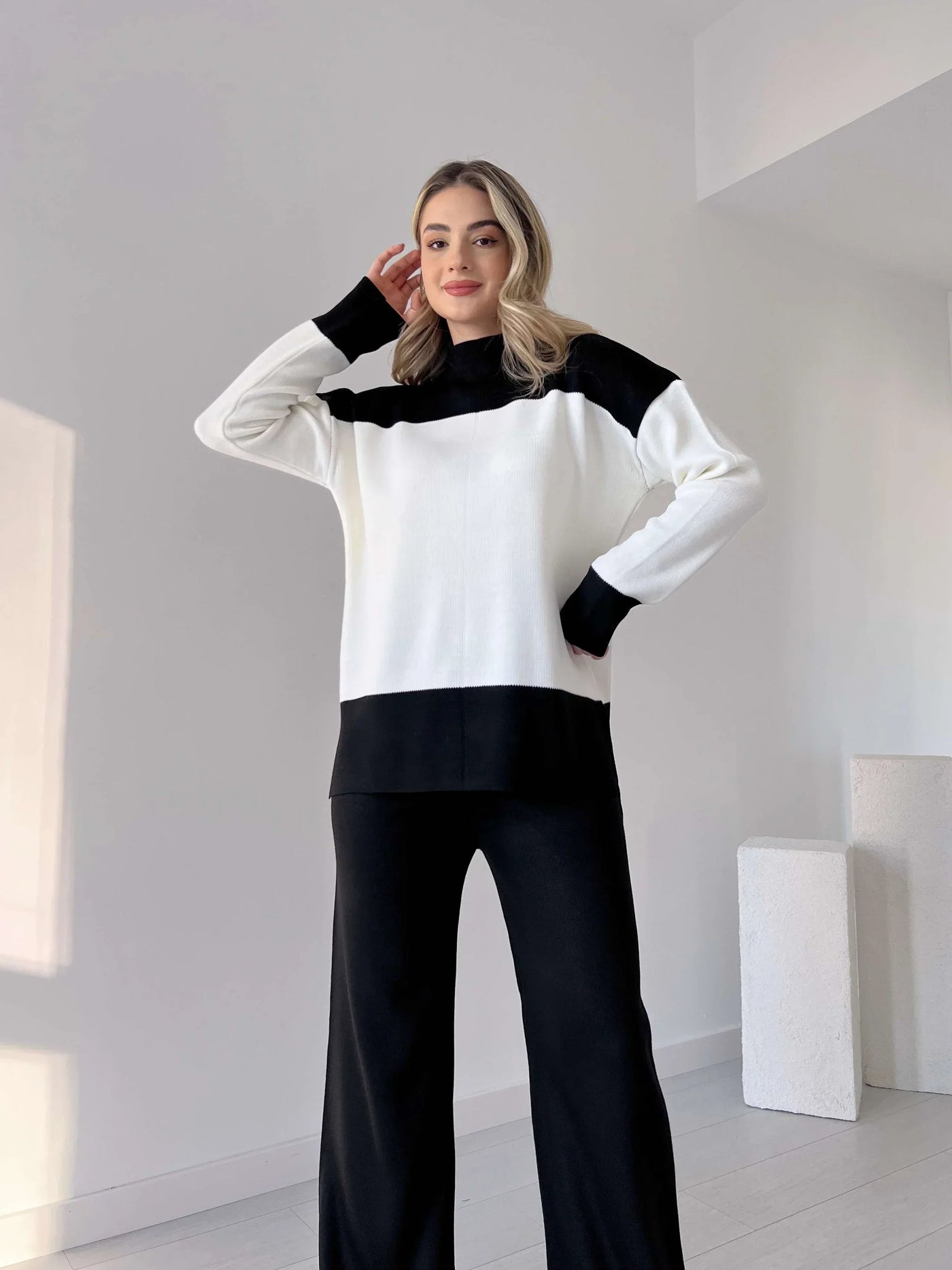 Gaia™ Effortlessly Comfy Knit Set